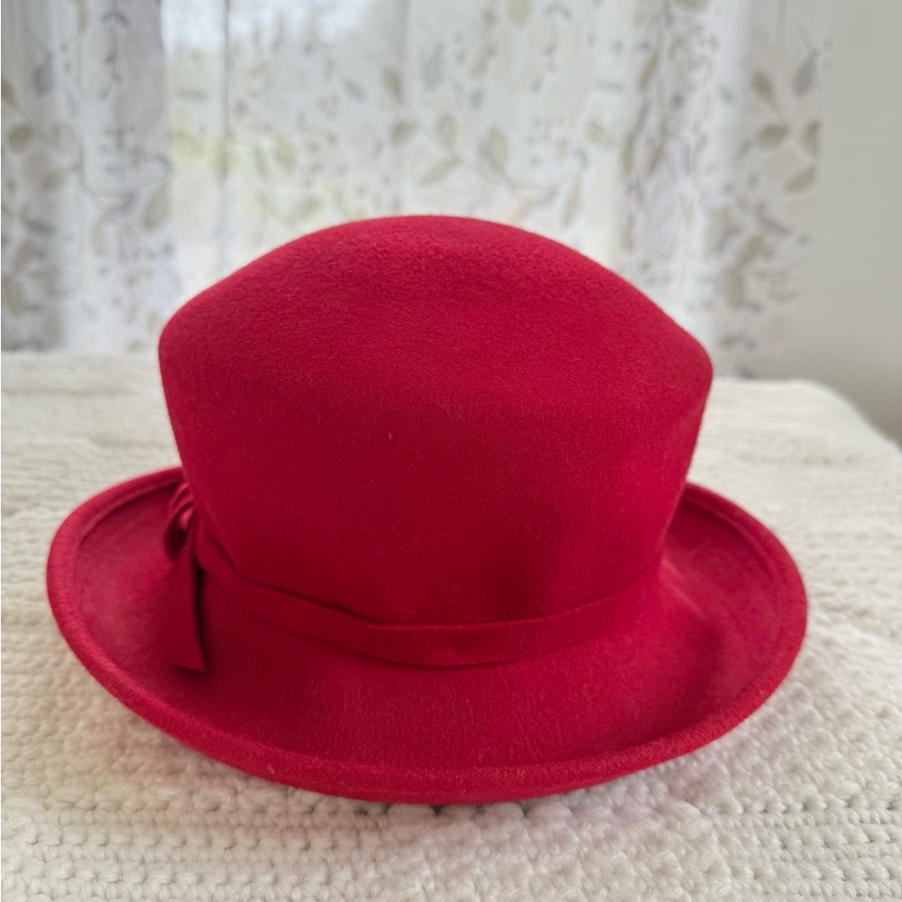 Vintage Amanda Smith 100% Wool Hat